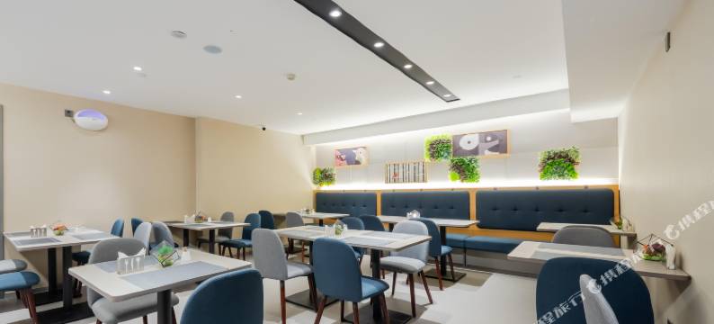 如家商旅酒店(杭州西湖湖滨龙翔桥地铁站店)图片