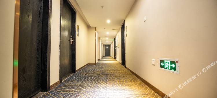 迈高德酒店(郑州金水路燕庄地铁站店)图片