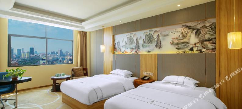 瑞丽蓝浩温泉大酒店图片