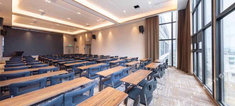 麗枫酒店(武汉光谷广场中南民族大学店)图片