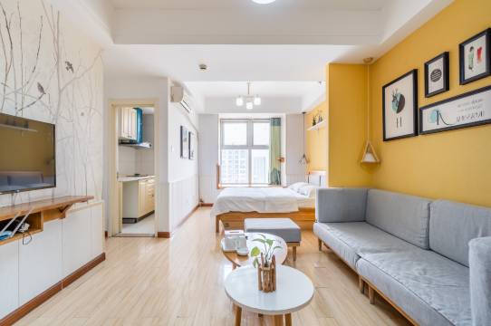 密思密特民宿(济南经四路万达广场店)