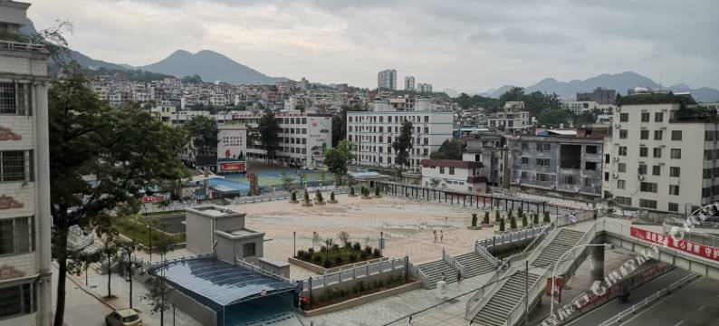 清远李志凤度假别墅图片