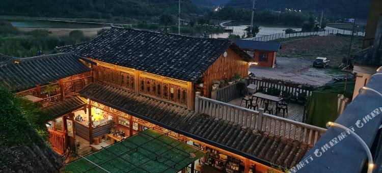 普者黑梵沁兰馨图片