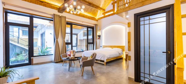 北京众山小院图片