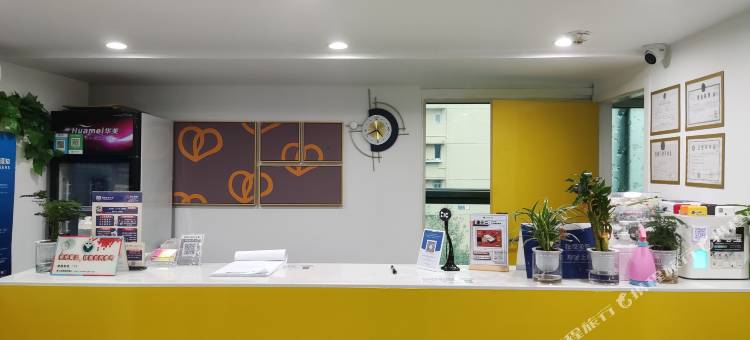 布丁严选酒店(杭州火车城站清河坊古街店)图片