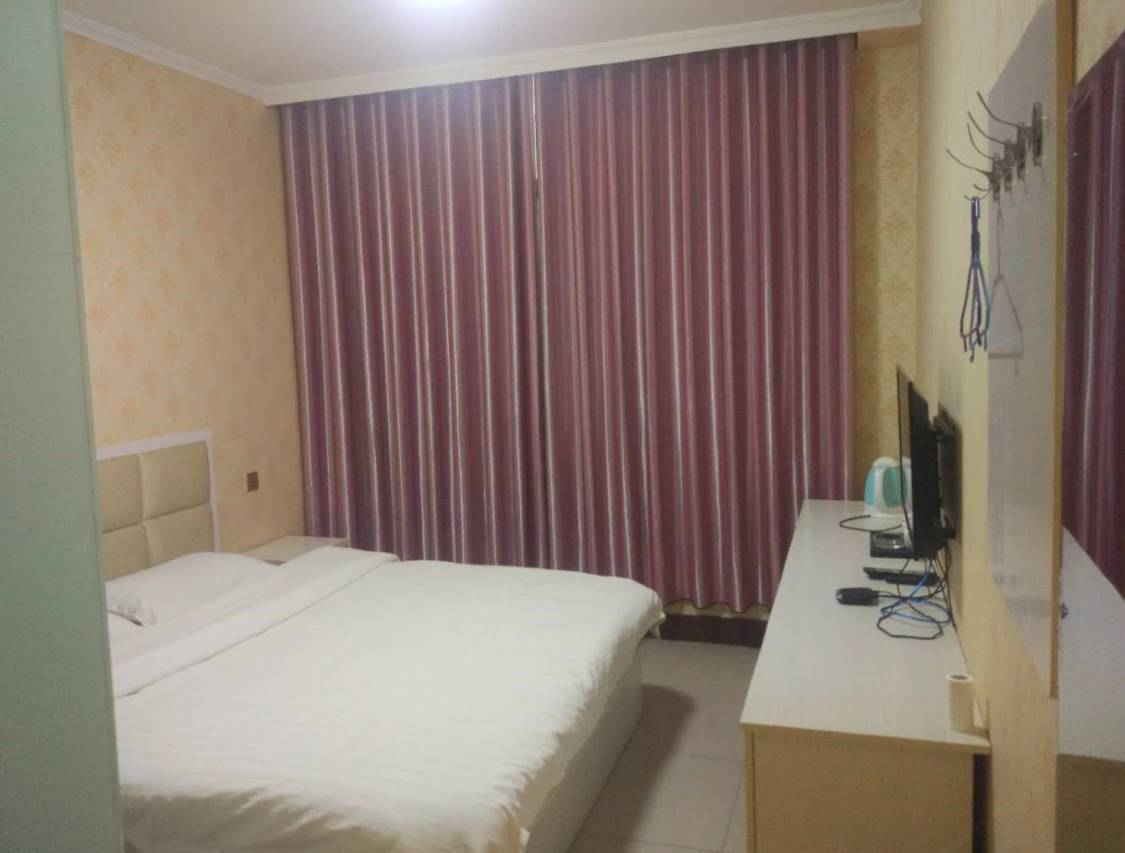 方城福来家宾馆