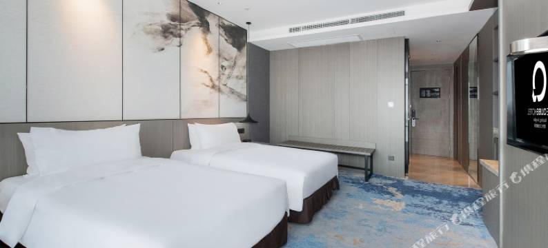 南京芯城骊景酒店(砂之船江北新区奥莱店)图片