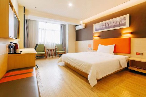 哈啰轻酒店(西安火车站南广场店)预订价格,联系电话位置地址【携程