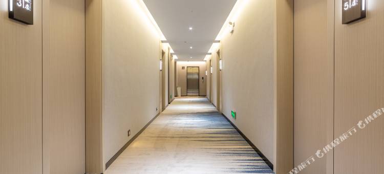 享酒店(曲靖职教园区店)图片