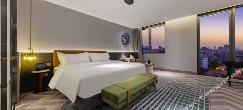 武汉雅阁欢聚酒店(黄鹤楼昙华林店)图片