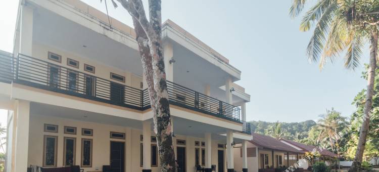 OYO Life 3982 Azka Homestay Syariah图片