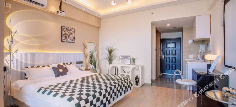 伴城南屿酒店(济南火车站世茂天悦店)图片