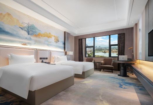 Ramada Plaza by Wyndham Hezhou NorthHotel Overview