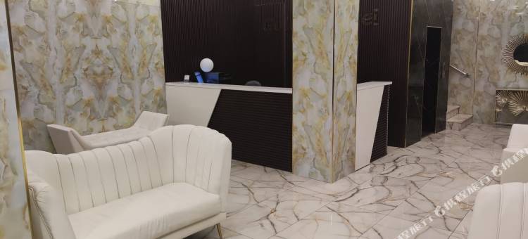 黄金酒店(Golden Hotel)图片