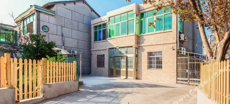 上海小小周民宿图片