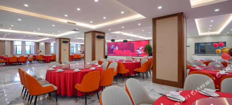 康铂·空港酒店(乌鲁木齐天山国际机场店)图片