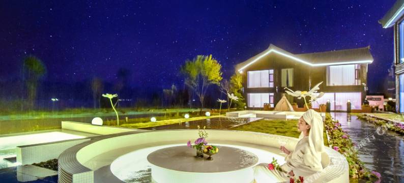 泸沽湖云涧宿湖景美宿图片