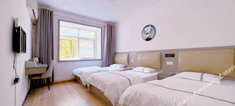 凤凰依恋宾馆图片