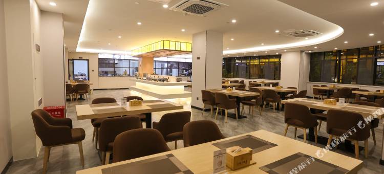 屏边云端大酒店图片