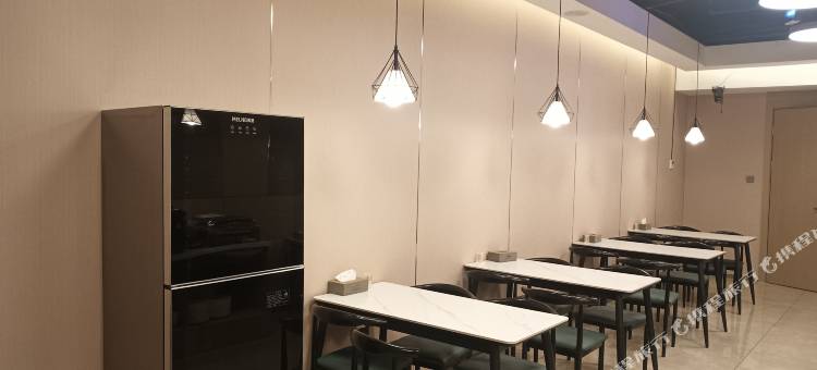 M·星空酒店(和谐广场店)图片
