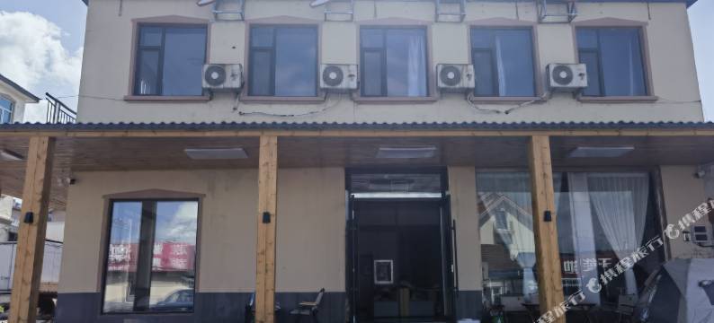 多多小苑宾馆(长白山景区店)图片