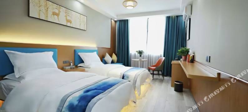 百何酒店(商都大道白沙镇政府店)图片