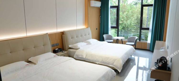 临溪听泉小院图片