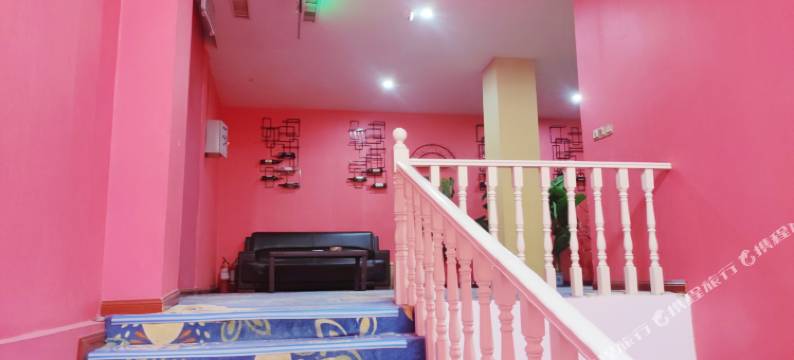 蓝润酒店(鲁山汽车站店)图片