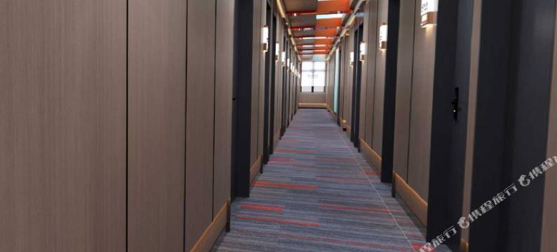 荧光电竞酒店图片