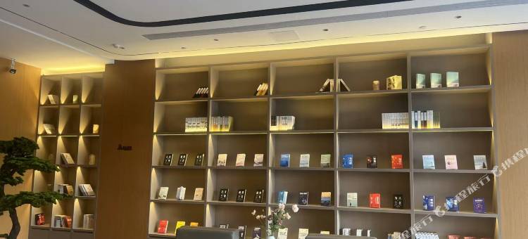 那麗酒店(玉林银丰国际中药港大润发店)图片