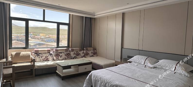 海晏万云酒店图片