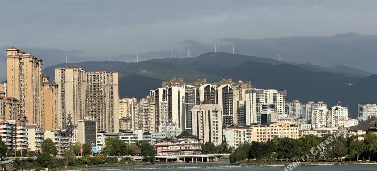 天泽酒店(广元高铁站图腾广场店)图片