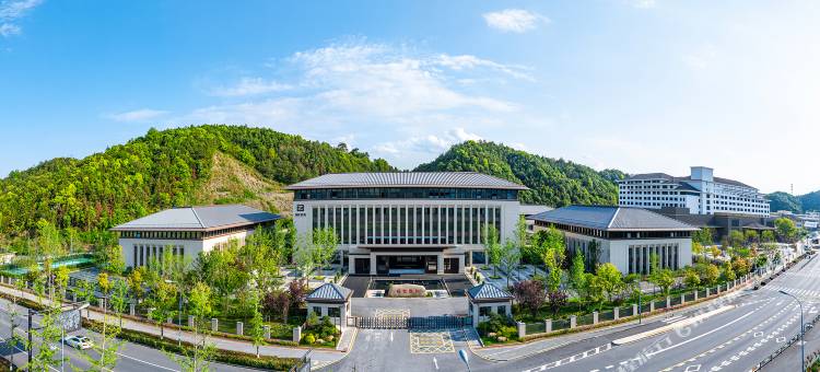 千岛湖畔致格度假村图片