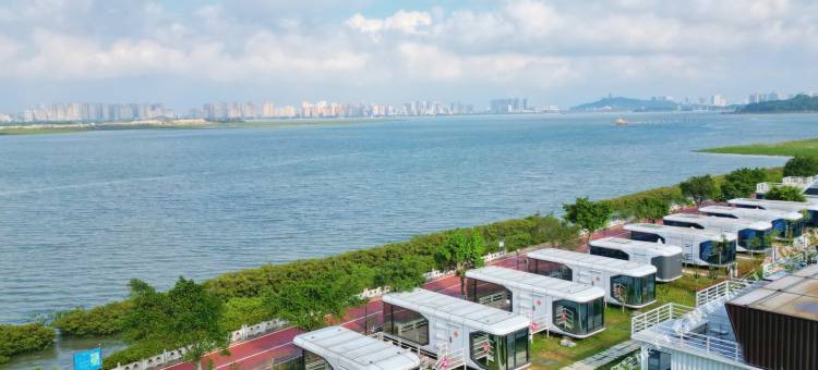 逸海西岸太空舱民宿(西湾环海大道店)图片