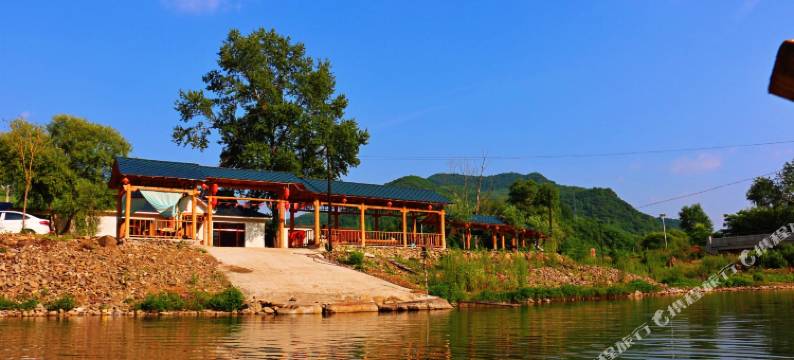 宽甸万花谷福源山庄图片