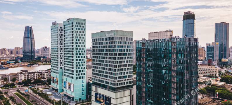 宁波外滩路劲新天地亚朵酒店图片