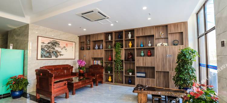 南鸥酒店(莱阳中心汽车站店)图片