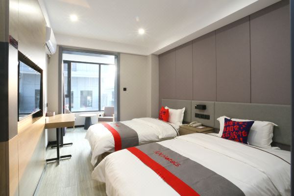 骏怡精选酒店洪洞大槐树寻根祭祖园店