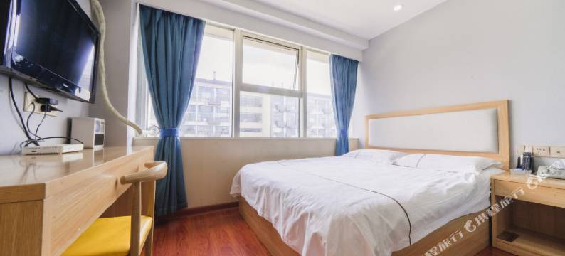 南季酒店(南京总统府浮桥地铁站店)图片