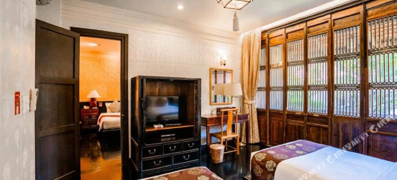 素可泰塔拉布里度假村(Tharaburi Resort)图片