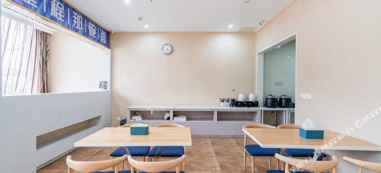 星程酒店(无锡火车东站安镇店)图片