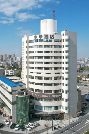 平湖东湖广场附近酒店