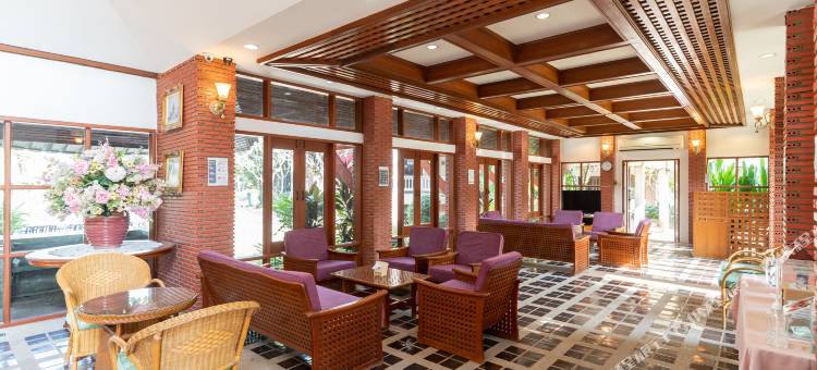 塔拉乔拉普鲁克度假村(Thara Cholapruek Resort)图片