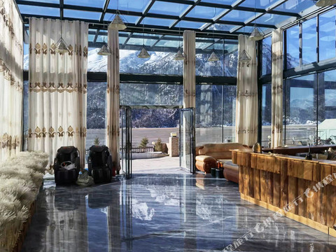 八宿铭景酒店(然乌湖店)