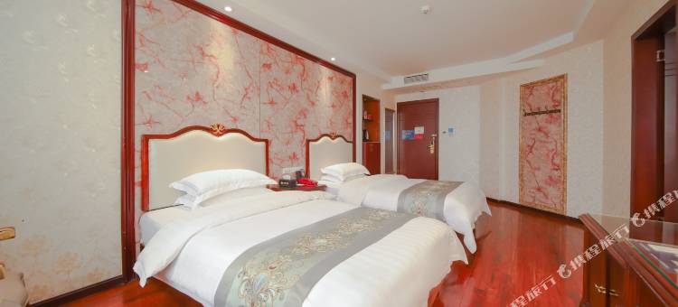 奔驰宾馆(南充火车站店)图片