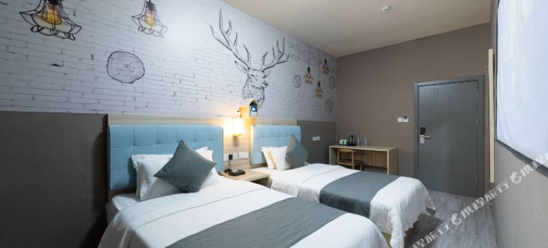 由里青居智慧酒店(都江堰客运中心店)()图片