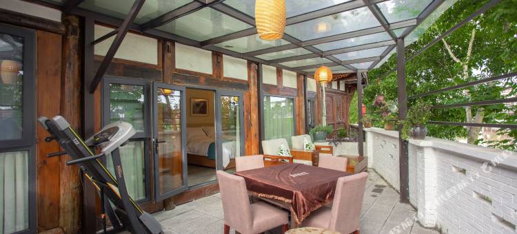 乐山梵越民宿图片