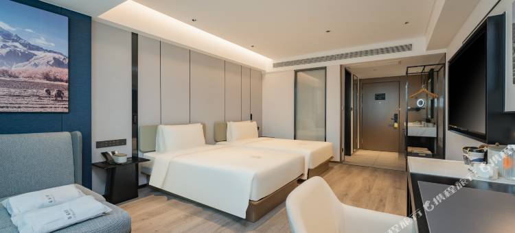 青岛理工大学山东路亚朵酒店图片