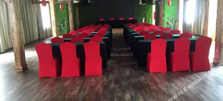 雲上荟萃酒店(郴州五岭广场郴州站店)图片