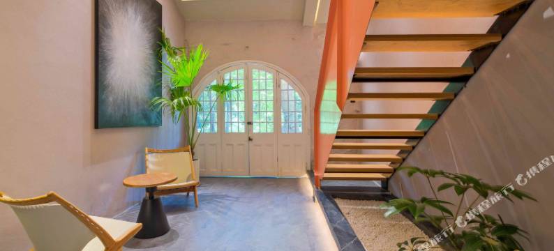 原墅·侠隐山居别墅(庐山风景名胜区牯岭镇店)图片